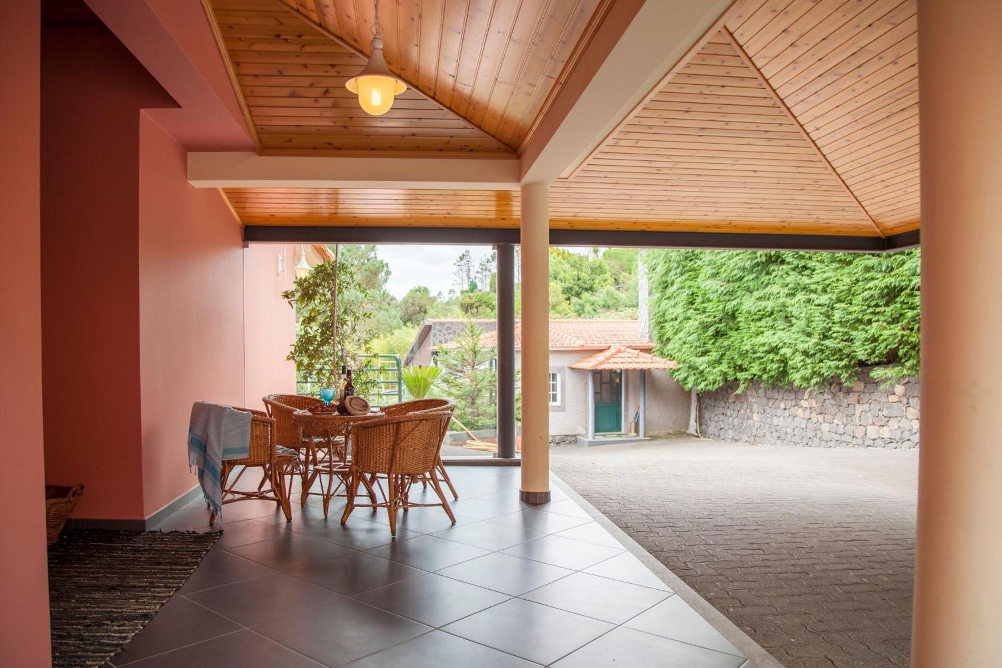 Quinta Do Santo By Lovelystay Santo Antonio da Serra Exterior photo